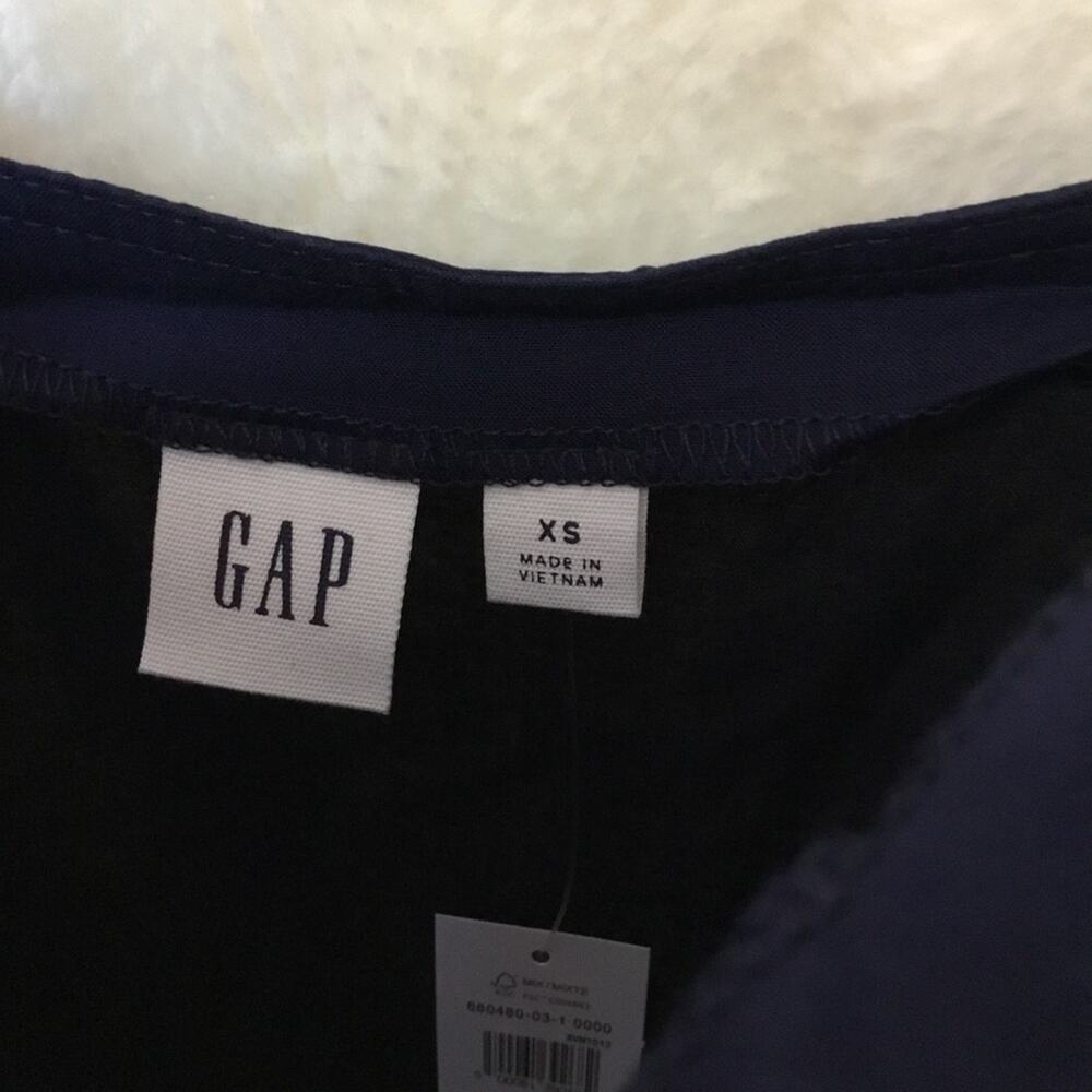 GAP Factory Navy Blue Pleated Print Tank Top - Picture 5 of 10